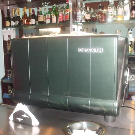 Hotel Lombardia Seveso Eksteriør bilde