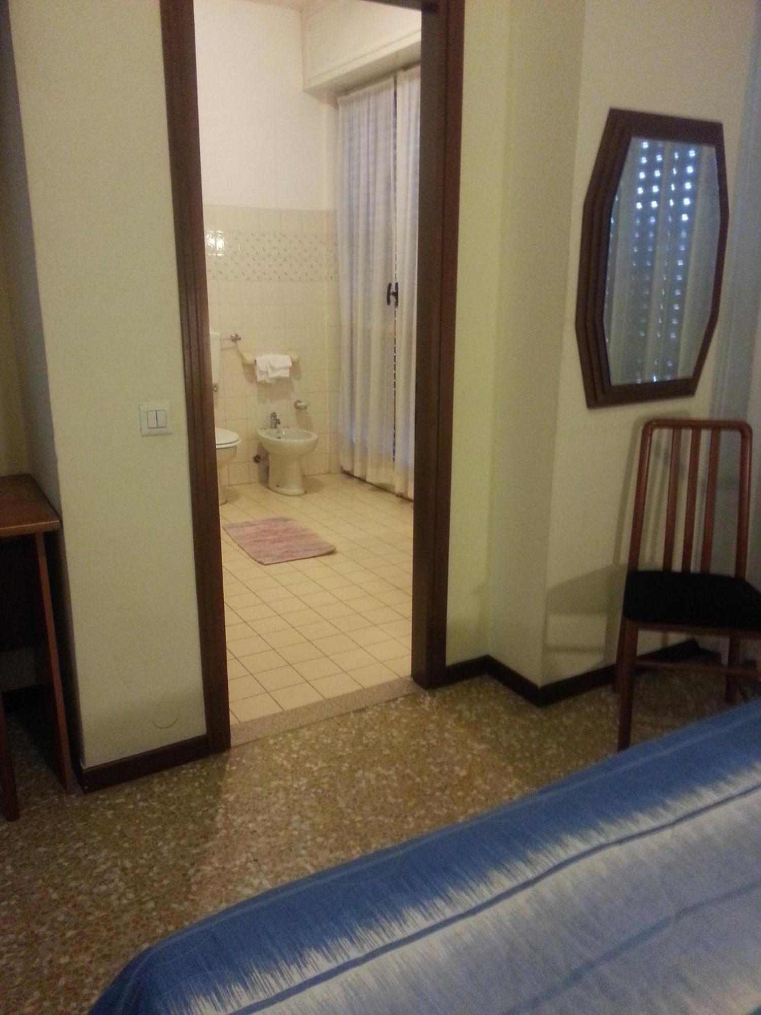 Hotel Lombardia Seveso Eksteriør bilde
